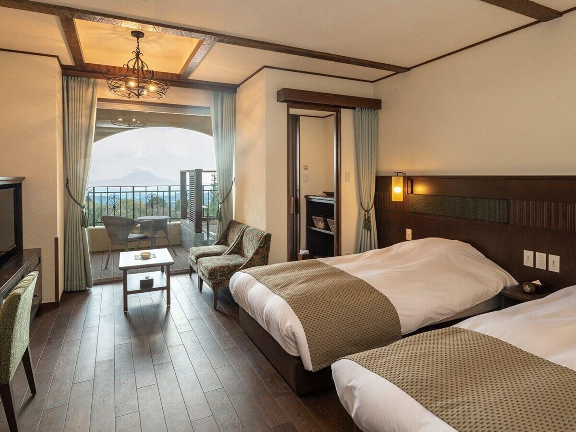 ลา วิสตา คีริชิมะ ฮิลล์ Hotel คิริชิมะ ภายนอก รูปภาพ