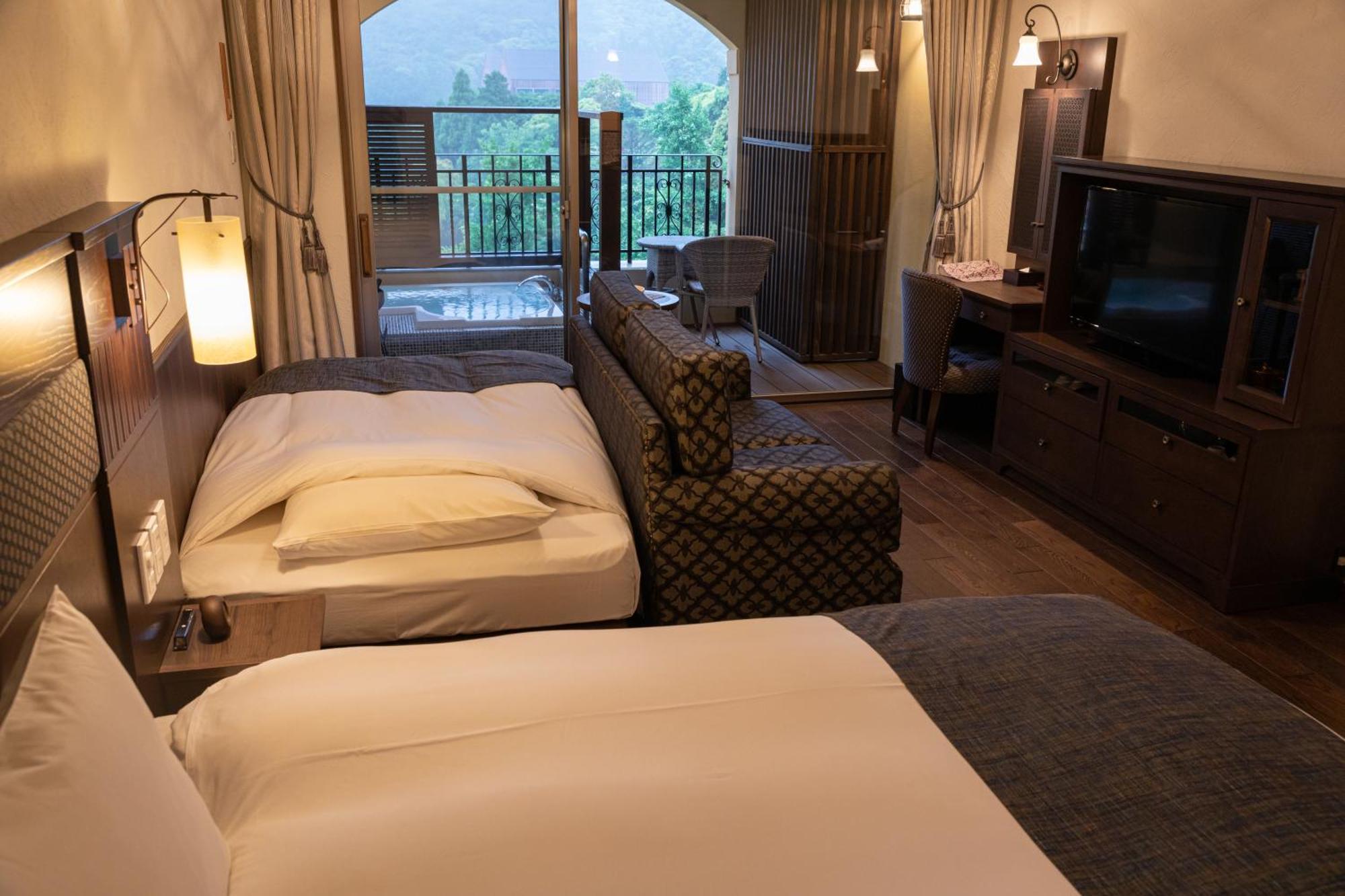 ลา วิสตา คีริชิมะ ฮิลล์ Hotel คิริชิมะ ภายนอก รูปภาพ
